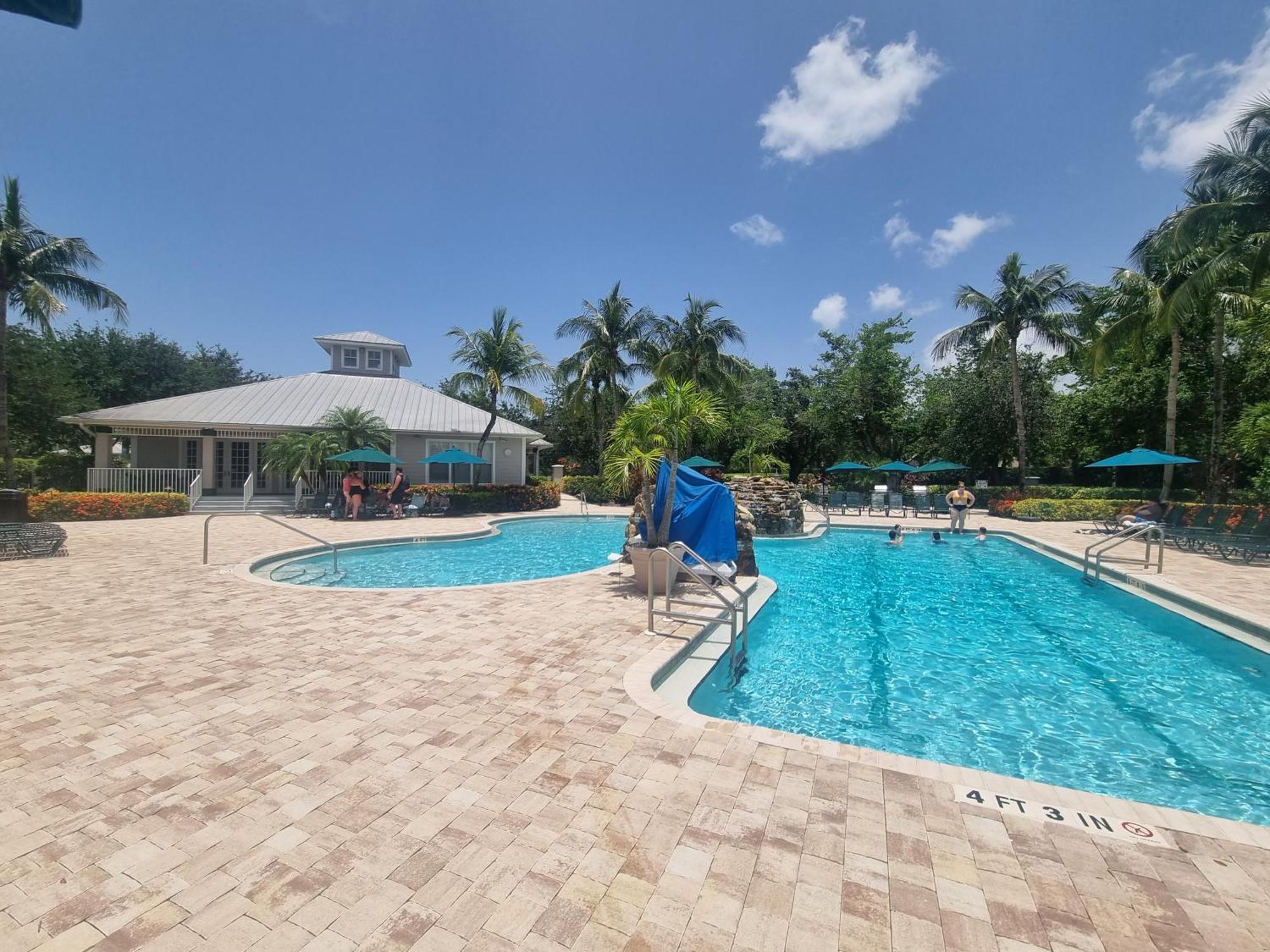 Stunning 2-Bedroom Plus Den Condo In Greenlinks Resort North North Naples Εξωτερικό φωτογραφία