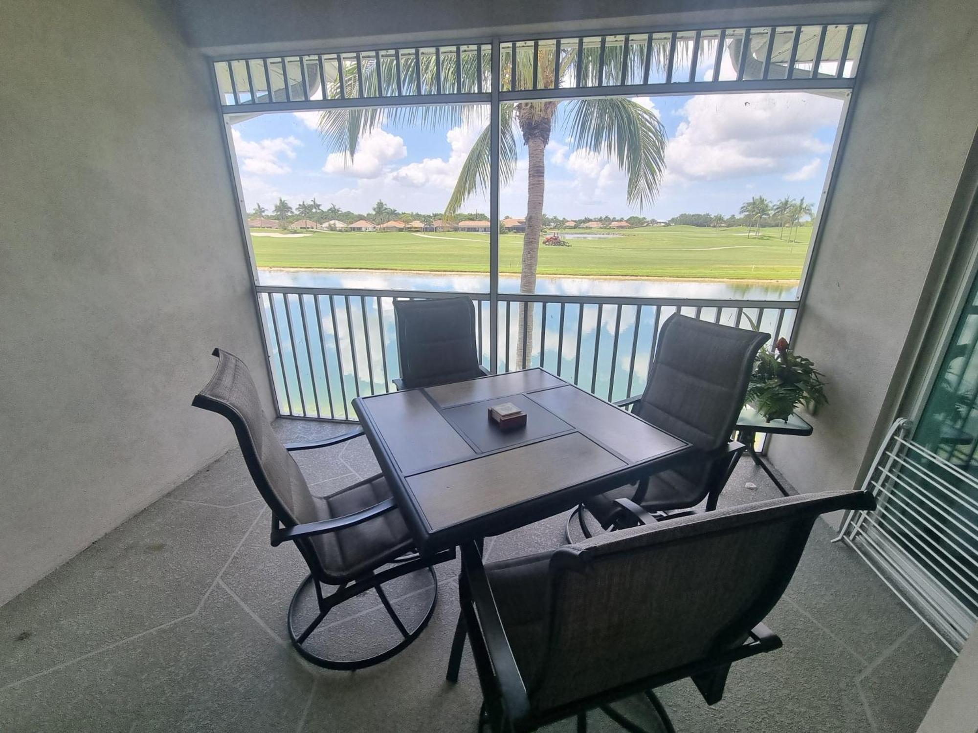 Stunning 2-Bedroom Plus Den Condo In Greenlinks Resort North North Naples Εξωτερικό φωτογραφία