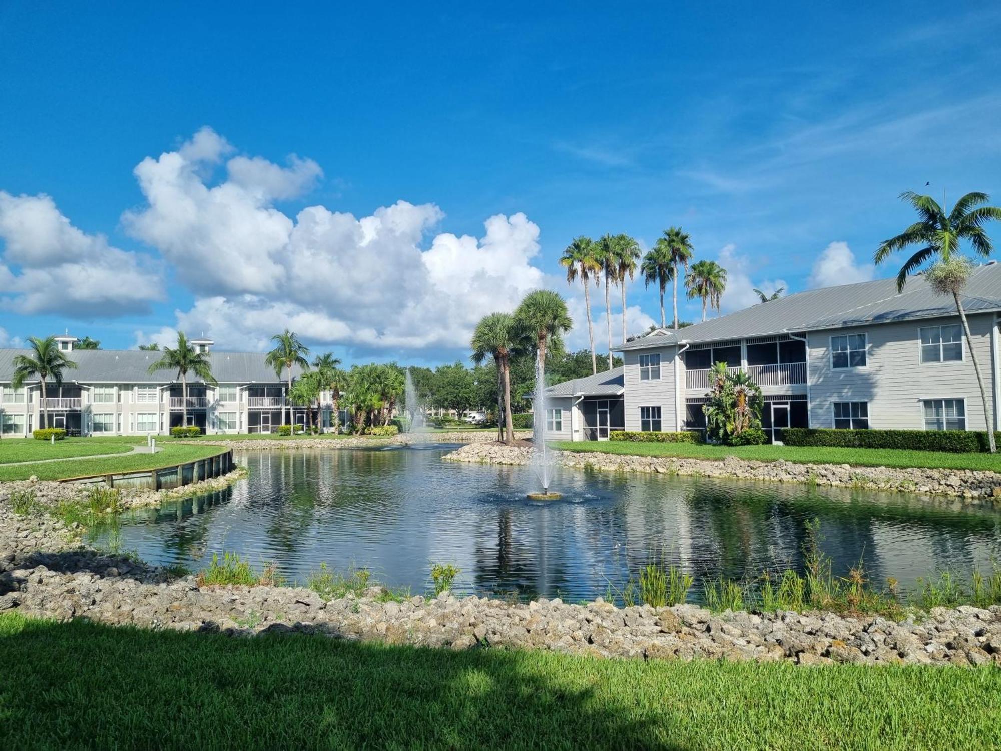 Stunning 2-Bedroom Plus Den Condo In Greenlinks Resort North North Naples Εξωτερικό φωτογραφία
